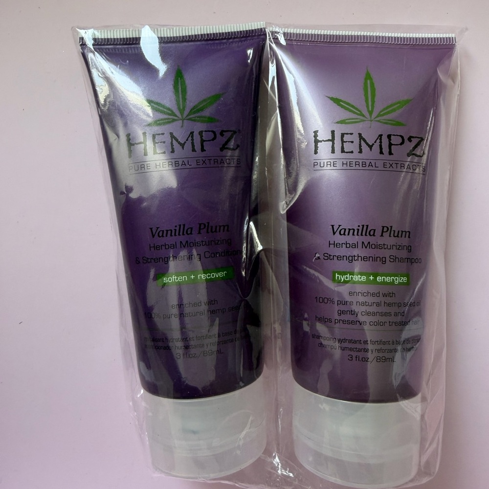 Hempz Herbal Plum Shampoo and Conditioner 89ml